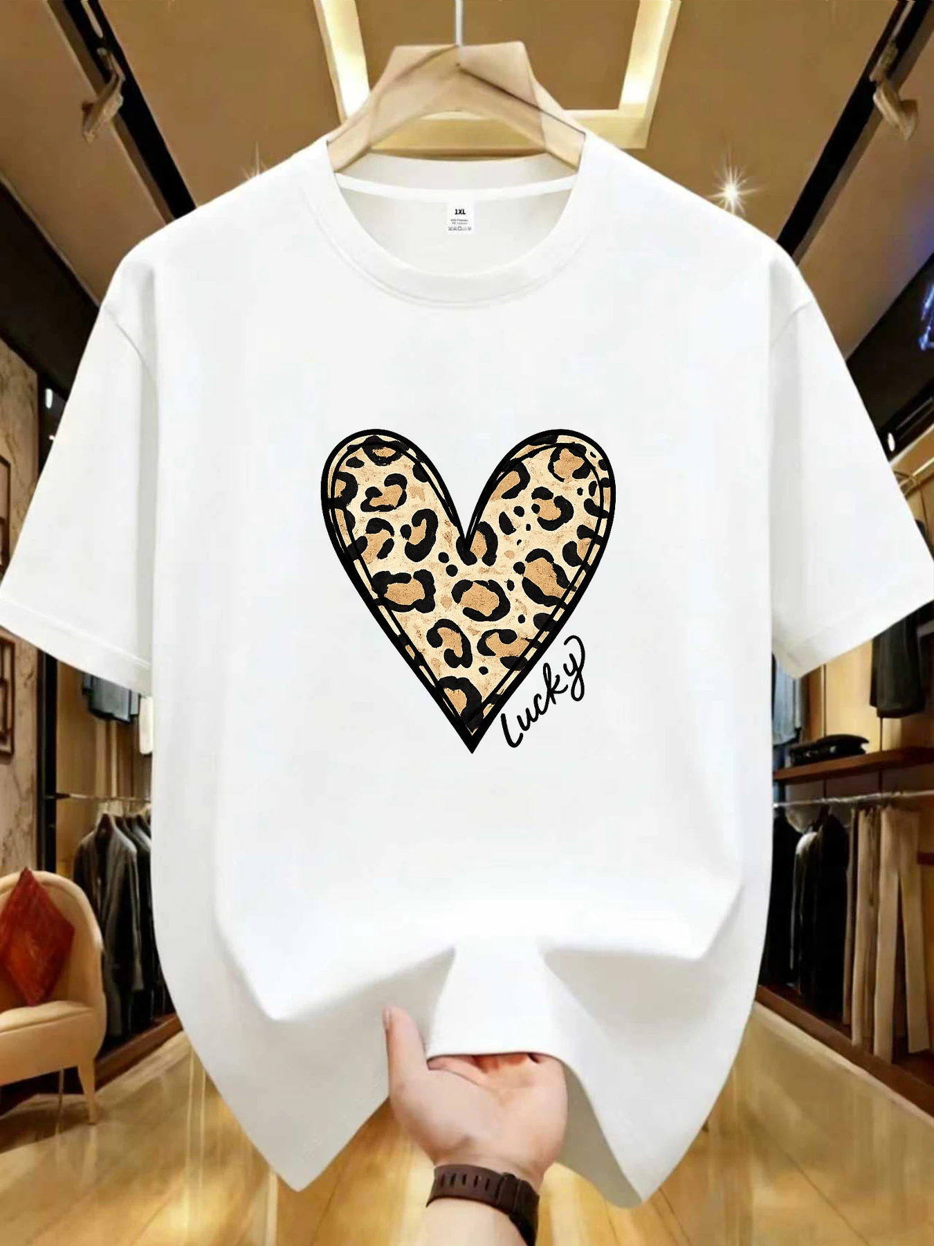 

【WDS01429】Leopard print plus size women's T-shirt summer casual street fashion women's Joker short sleeve T-shirt