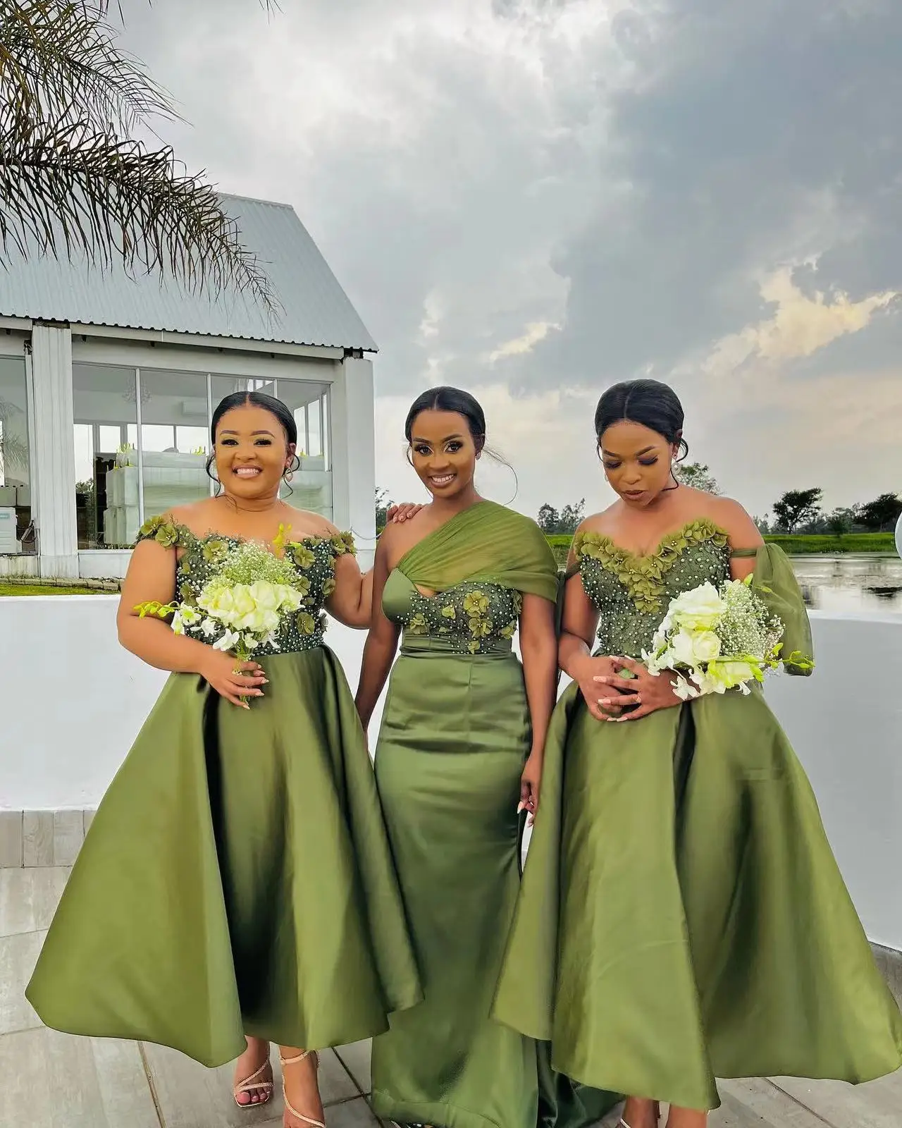 Customized Olive Green Bridesmaid Dresses Pearls Hand Made Flowers A Line Wedding Guest Party Dresses