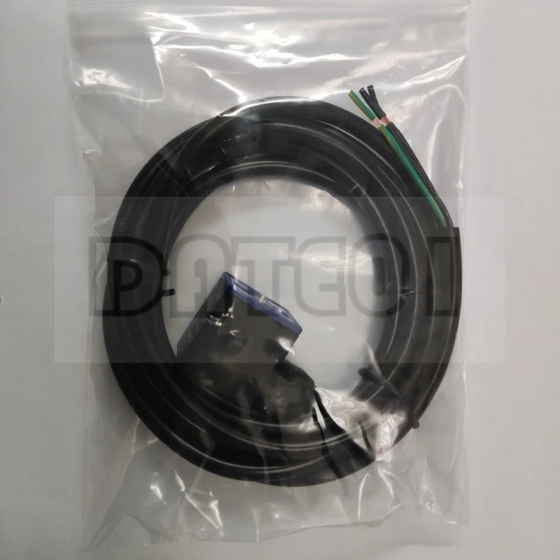 Solenoid Valve Hydraulic Valve Dust proof Waterproof With Light Wire Plug AC/DC24V4A Integrated Wiring Casting Plug 18mm