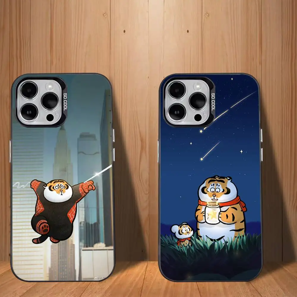 

Fat T-Tiger Phone Case For iPhone 17,16,15,14,13,12,11,Mini,Pro,SE,MAX White Matte Shockproof Cover