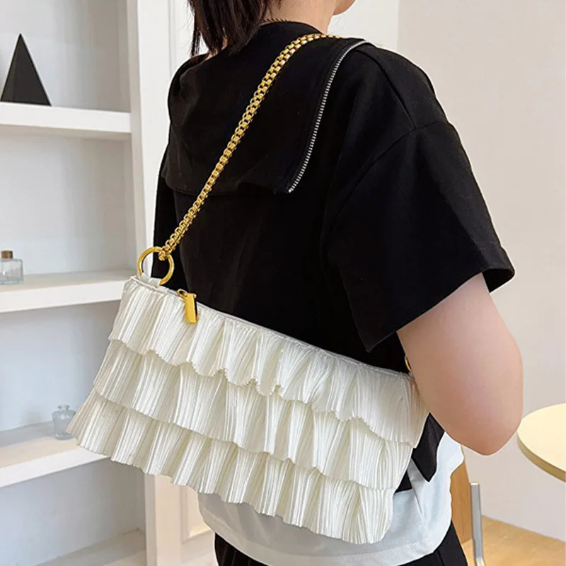 

Новая модная корейская женская плиссированная сумка-тоут с краями, роскошный дизайн, многослойная сумка на плечо с цепочкой в стиле ретро, повседневная повседневная сумка на каждый день