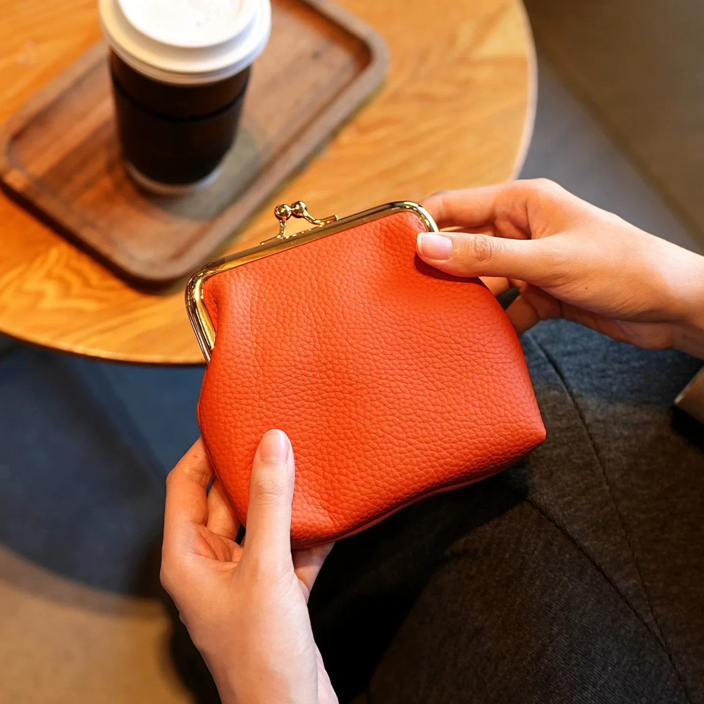 Women Genuine Leather Kiss Lock Coin Purse Mini Small Change Wallet Vintage Clasp Pouch Card Holder