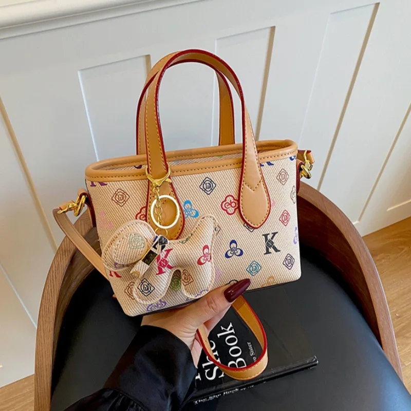 High value small bag women's three color retro vegetable basket versatile fashion temperament shoulder messenger bag