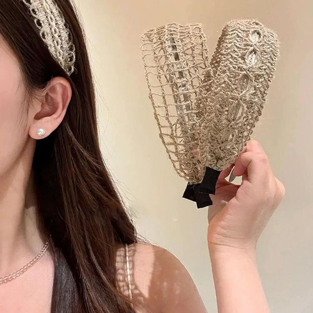 

Wide-Brimmed Straw Headband Bohemian Hair Band Trendy Beach Headband For Women Hand-woven Hair Hoops Travel Holiday Headdress