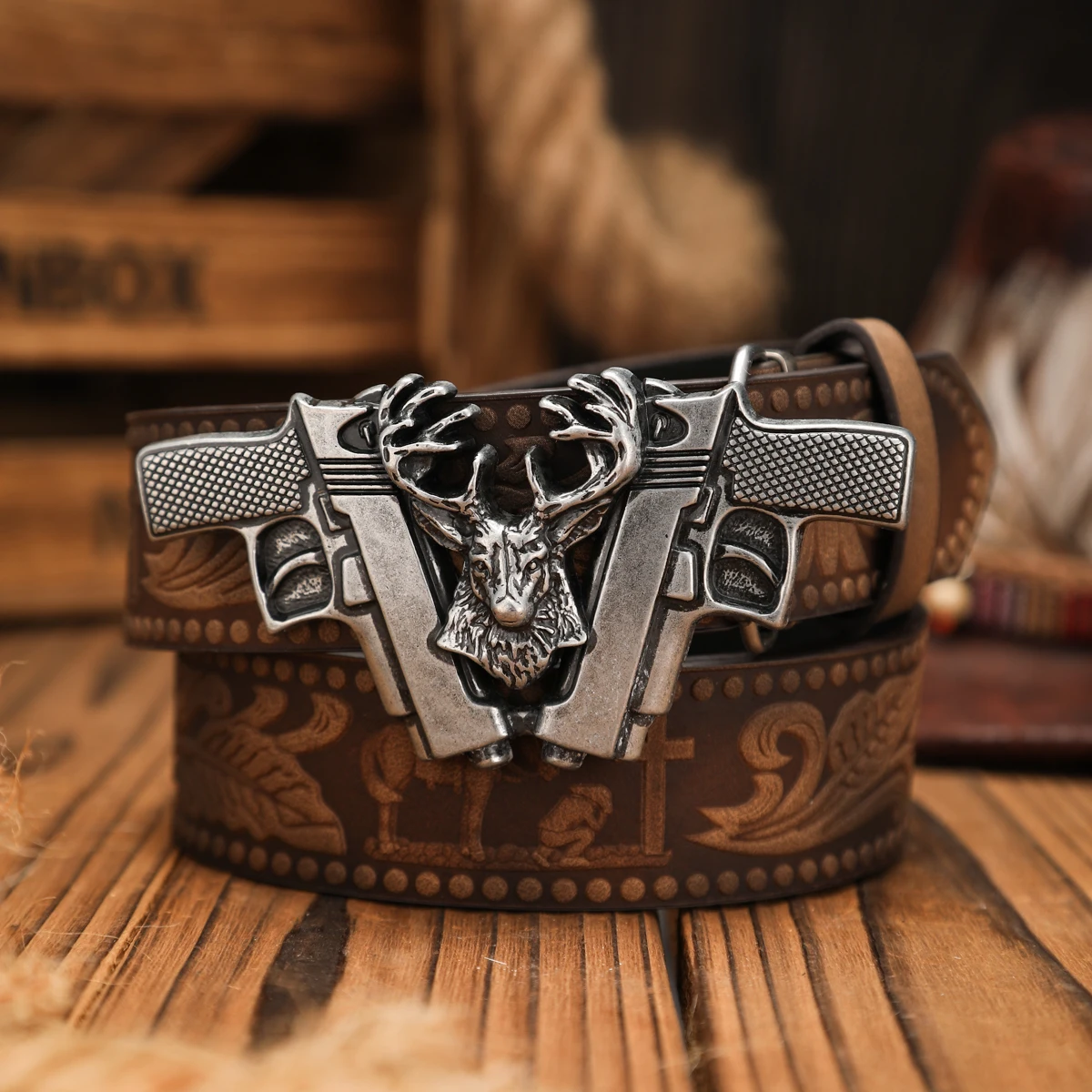 Ein PU-Gürtel im Western-Stil, geeignet für Männer und Frauen, ein einzigartiger Retro-Gürtel in Dunkelbraun (mit perforierten Nieten) – Detail 8