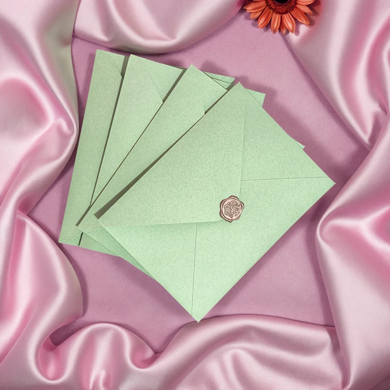 30 pz/lotto 21.5x15.5 cm Buste Verdi per Inviti di Nozze Affari di Alta Qualità 250g Forniture di Cancelleria di Carta Sacchetto di Immagazzinaggio