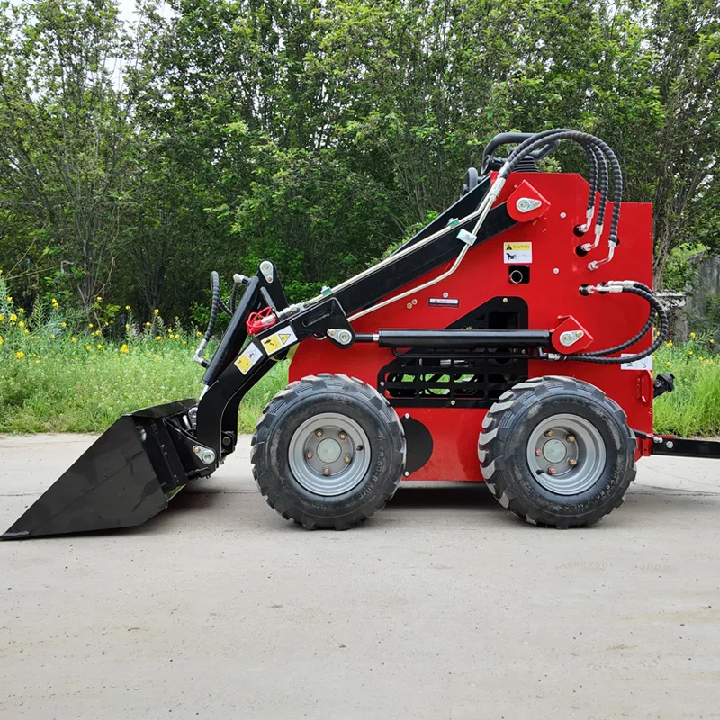 Crawler Mini Skid Steer Loader With Front Bucket for Construction Landscaping Estate Maintenance and Yard Handling