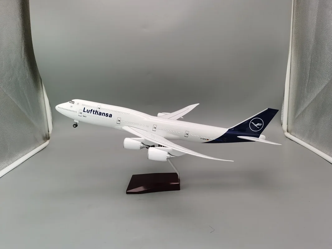 

Модель самолета 1/150 Airline 747 B747 Lufthansa, модель самолета, игрушка, строительное колесо, шасси, пластиковые фотоигрушки, подарок