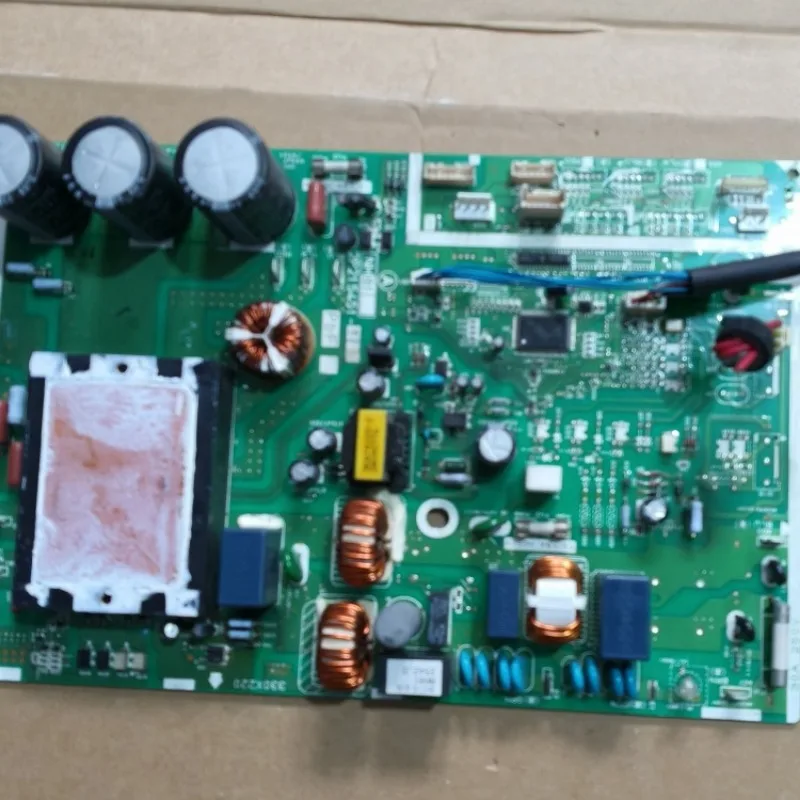 

Детали подходят для внешней машины инверторного кондиционера Daikin, основная плата 2P215451-1