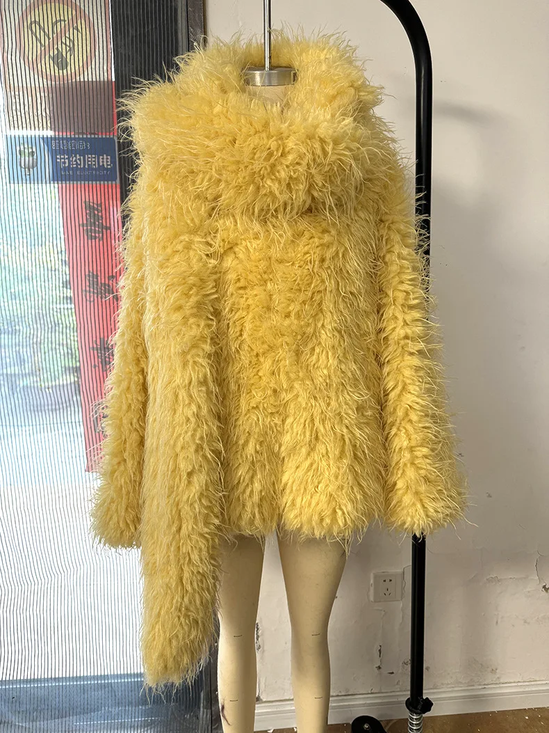 Faux Fur Coats Women Solid Fur Jacket Oversize Scarf Round Neck Long Sleeve Open Stitch Thick Warm Fur Casual 2025 Autumn Winter