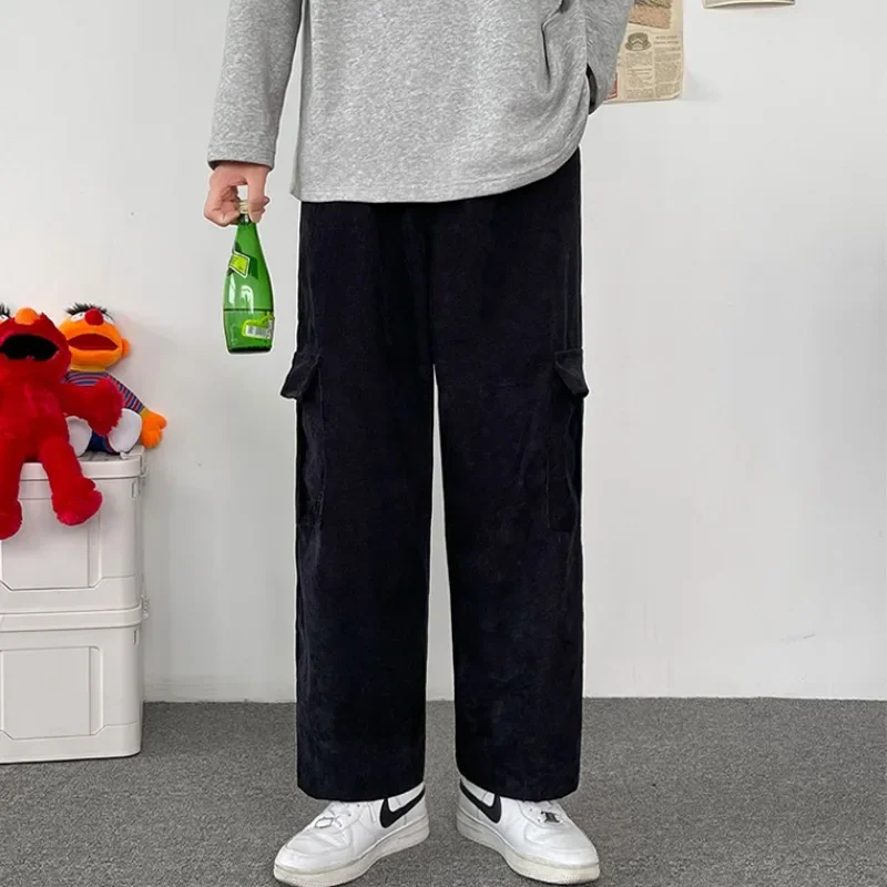 السراويل البضائع الرجالية سروال قصير زائد المخملية خمر عادية النمط الياباني جيوب بسيطة باردة الموضة العصرية Hombre أنيق فضفاض شيك