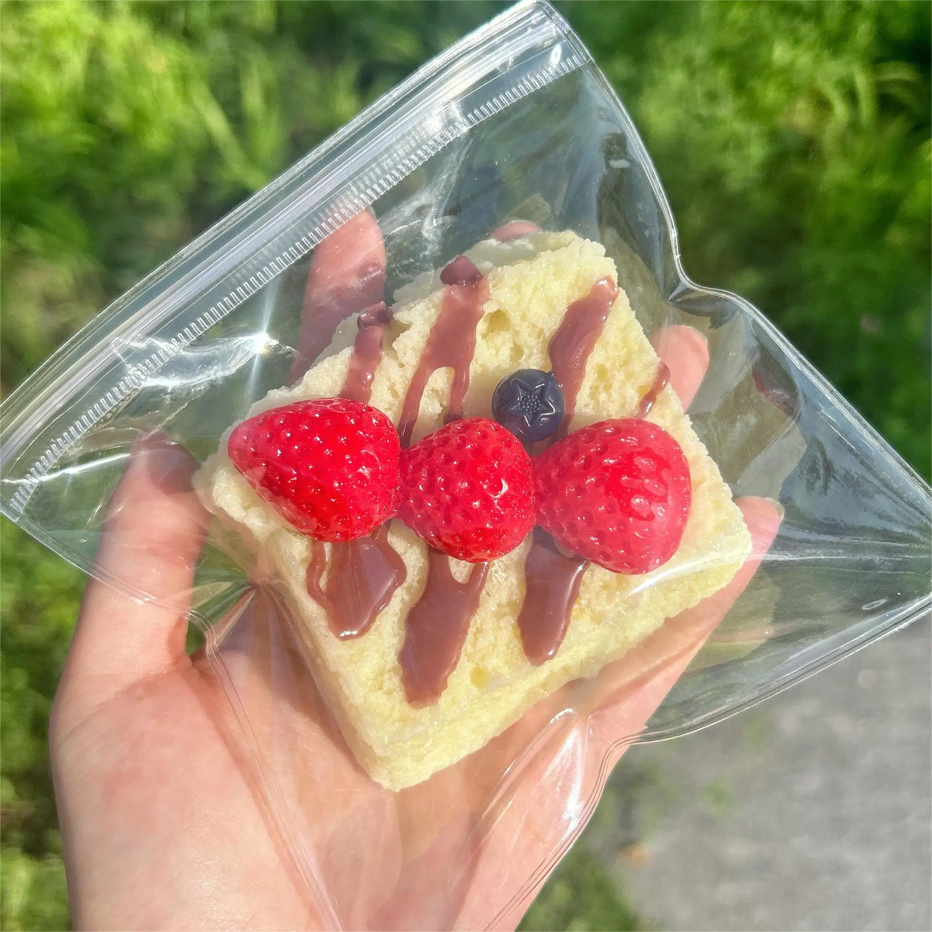 

Mochi Taba мягкая имитация силикона креативный клубничный соус супер толстый тост игрушка-непоседа хлеб десерт детский подарок на день рождения