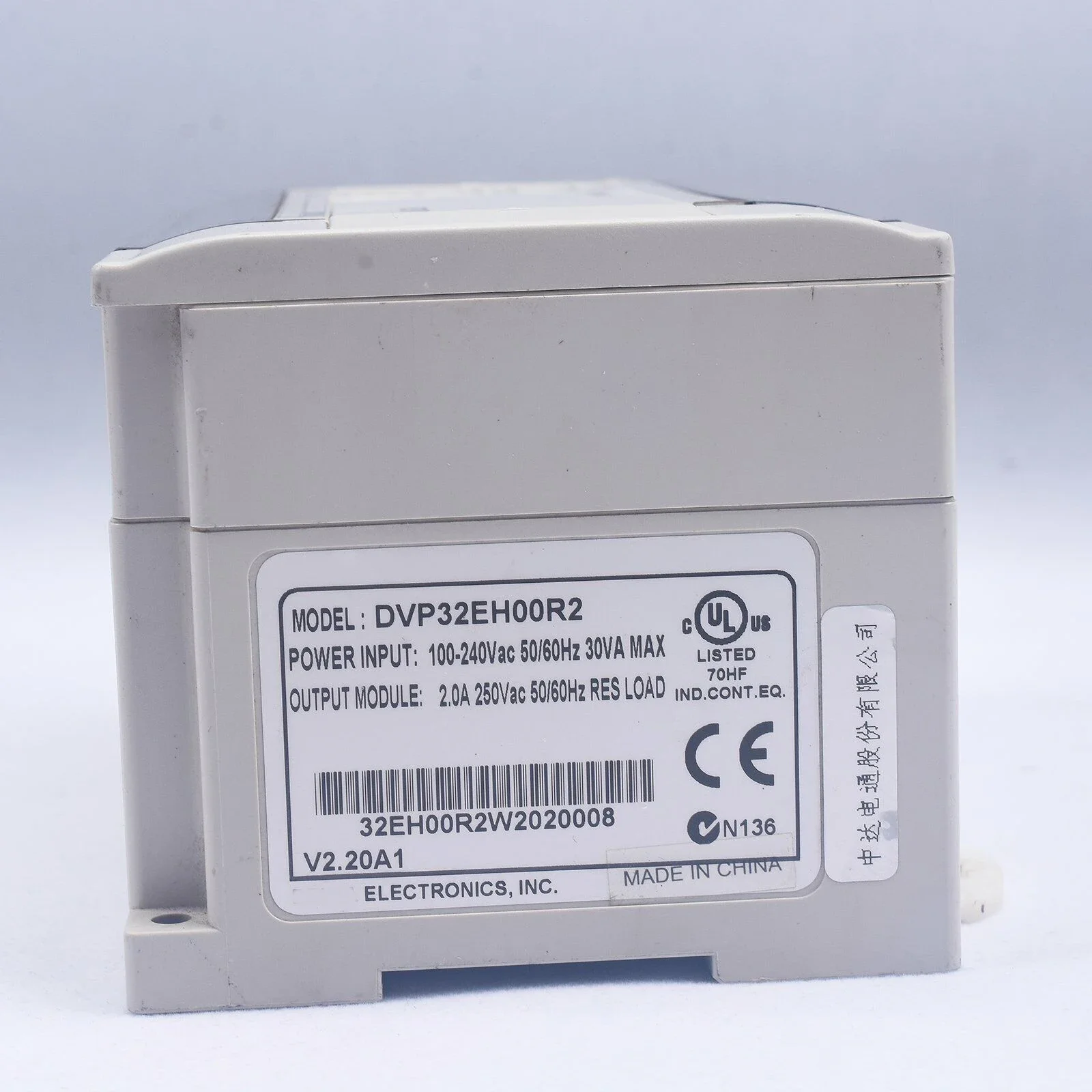 متوفر وحدة PLC DVP48EH00T2 DVP48EH00R2 شحن سريع