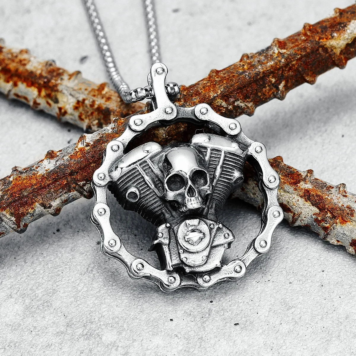 Retro Skull Engine Necklace Chain Machine 316L Stainless Steel Men Skeleton Pendant Rock Punk for Male Biker Rider Jewelry Gift