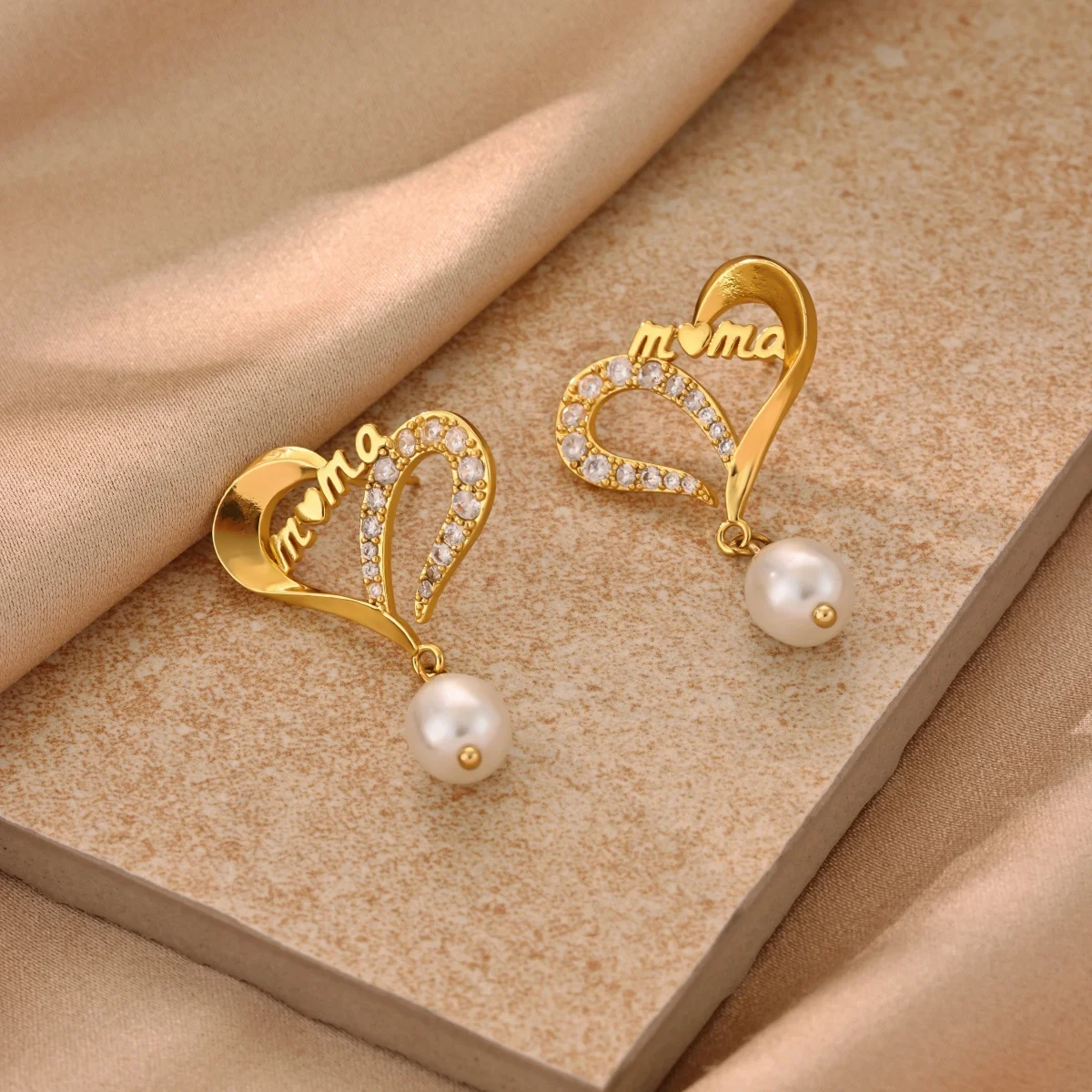 Elegante Ohrringe mit herzförmigen Tropfen aus Imitationsperlen, Damen, goldfarben, Kupfer, Zirkonia, hängende Ohrstecker, ästhetischer Schmuck, Geschenk für Mutter – Detail 2