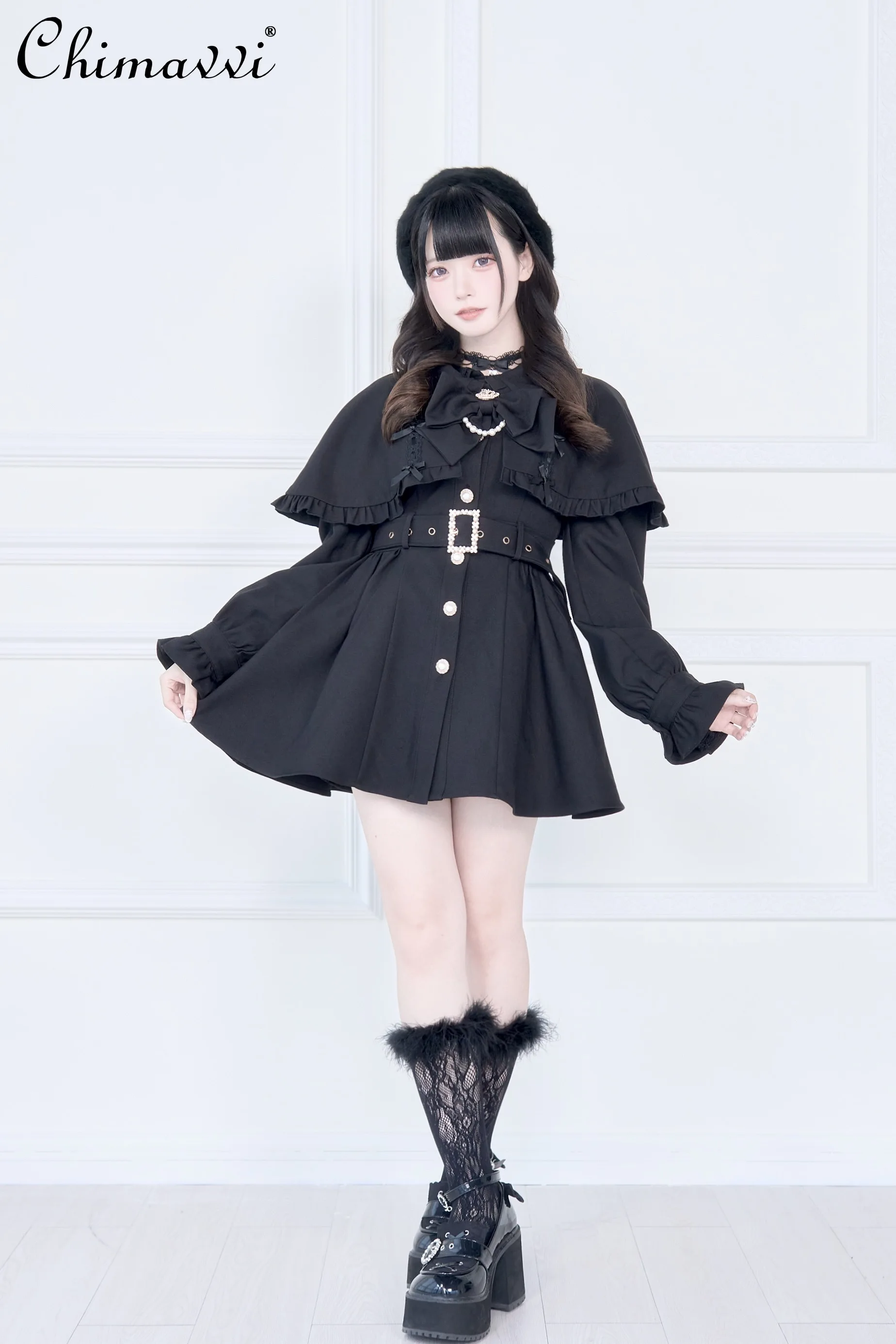 Mantello di produzione in massa originale Trench subcultura giapponese Dolce ragazza Fiocco carino Catena di perle Lolita Princess Giacche da donna