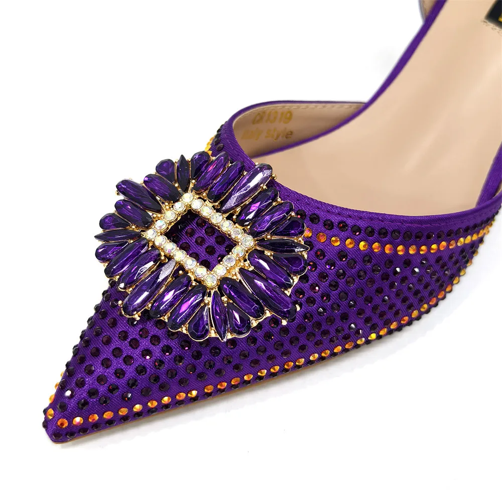 مجموعة أحذية وحقائب ممتازة متطابقة 2025 أحذية الحفلات للسيدات مع حقيبة مطابقة مزينة بمصمم مضخات العروس من حجر الراين