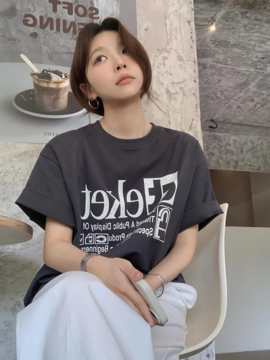 Women's Short-sleeved T-shirt, Round Neck, Pure Cotton, Slim Fit, Short Style, Celebrity Style, New Summer Style.