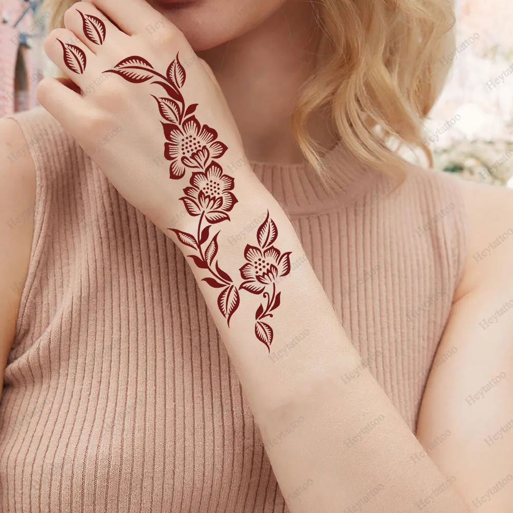 2pcs Flower Tattoo Stencils for Hand Henna Tattoo Templates for Women Wedding Festival Hand and Fingers Body Art Decoration