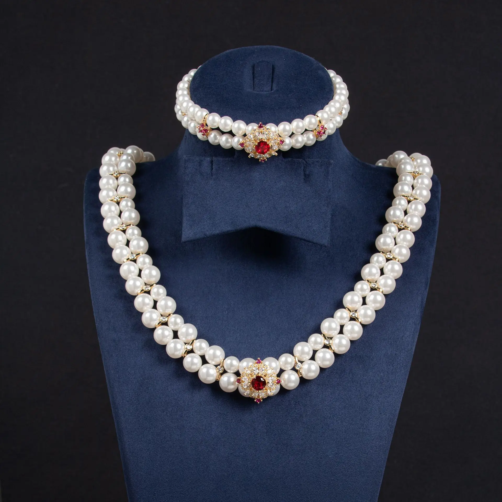 

Luxury White Shell Pearl 2pcs Jewelry Sets Beautiful Double Layer Design Pearl Necklace Dubai Bridal Necklace Bracelet Sets