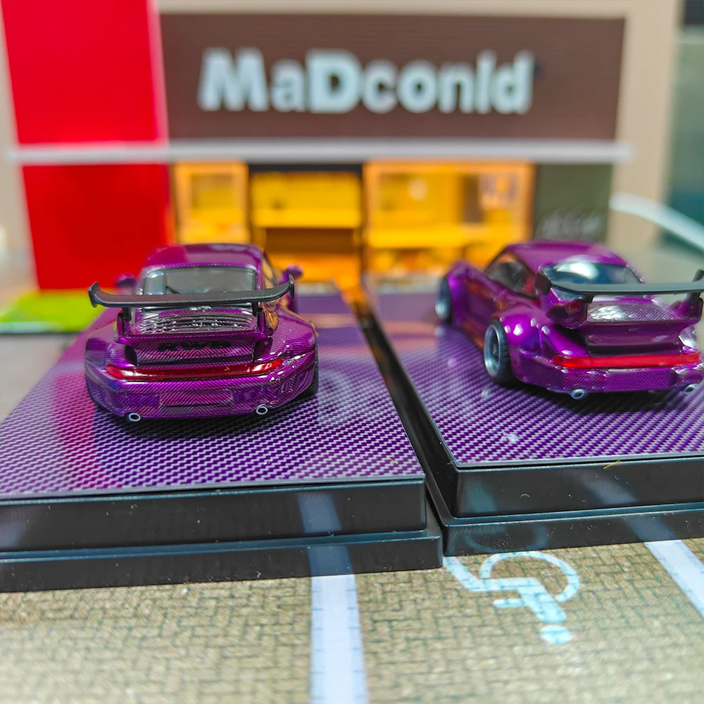 لهب 1:64 RWB 993 964 نموذج سيارة مصنوع من خليط معدني عريض الجسم باللون الأرجواني