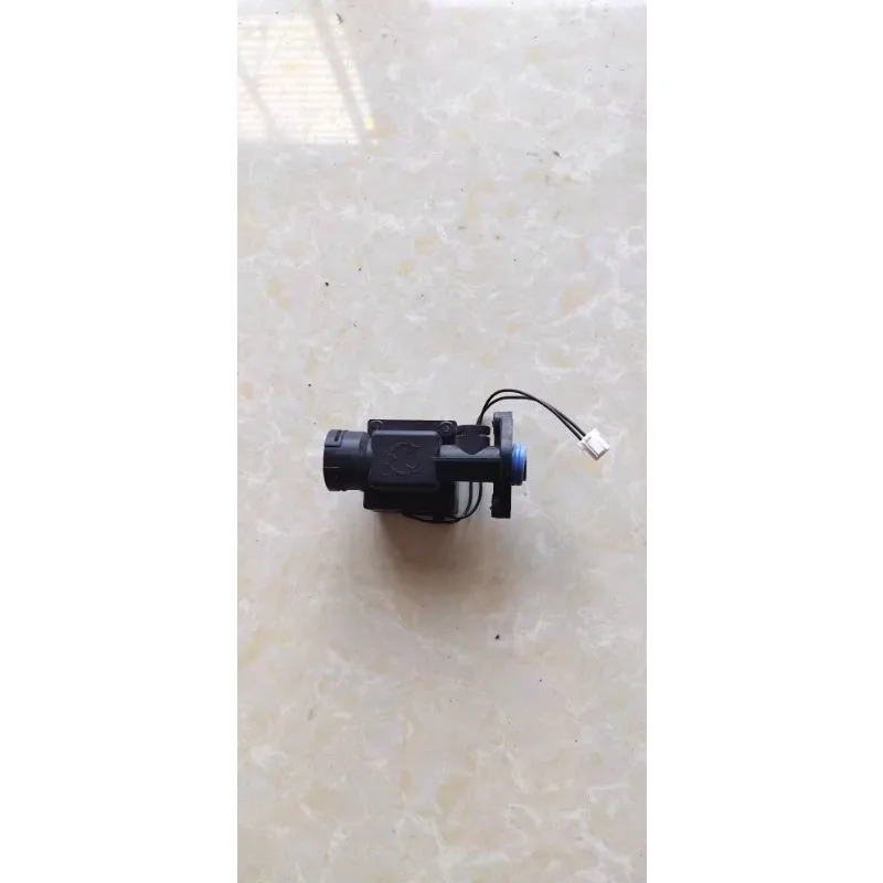 Suitable for Dacheng, Baowei wall-hung boiler water flow sensor, water flow switch. Second-hand parts.