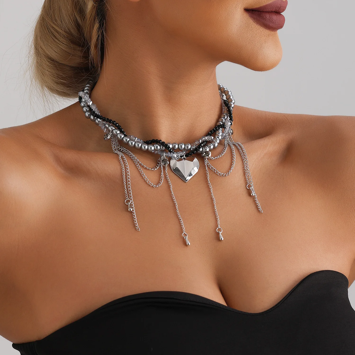 Fashionable water droplet tassel heart-shaped collarbone chain ins style sweet cool trend multi-layer glass necklace