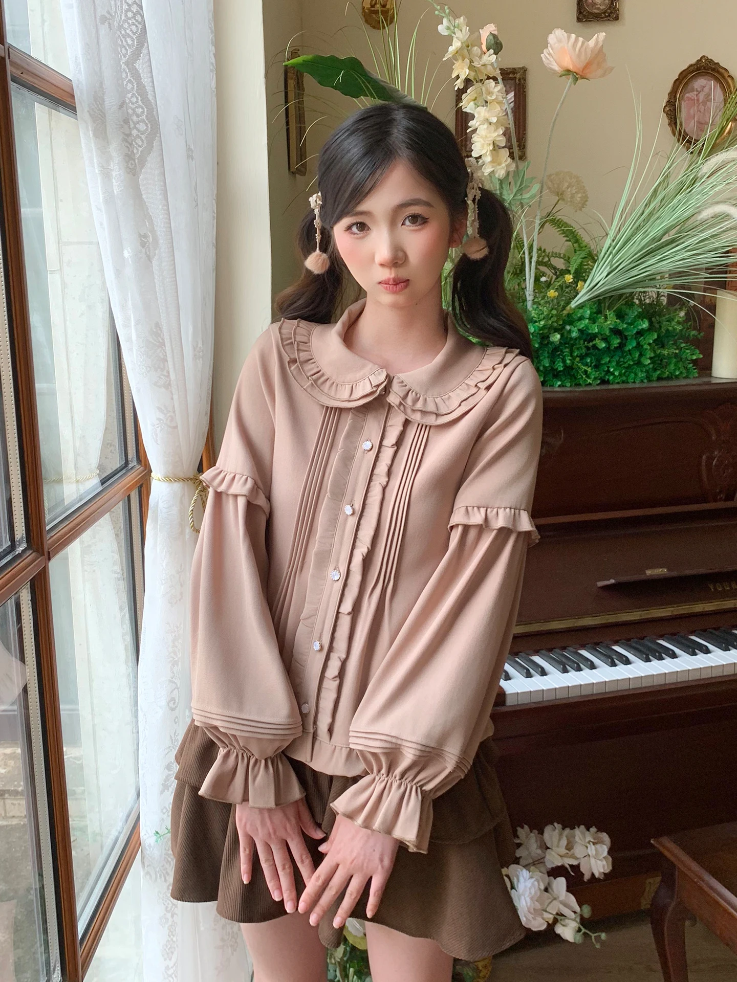 الخريف الحلو فتاة لينة اليابانية الأصلية لوليتا الداخلية طبقة مزدوجة دمية طوق فستان القوس كم طويل قاعدة قميص المرأة الأعلى