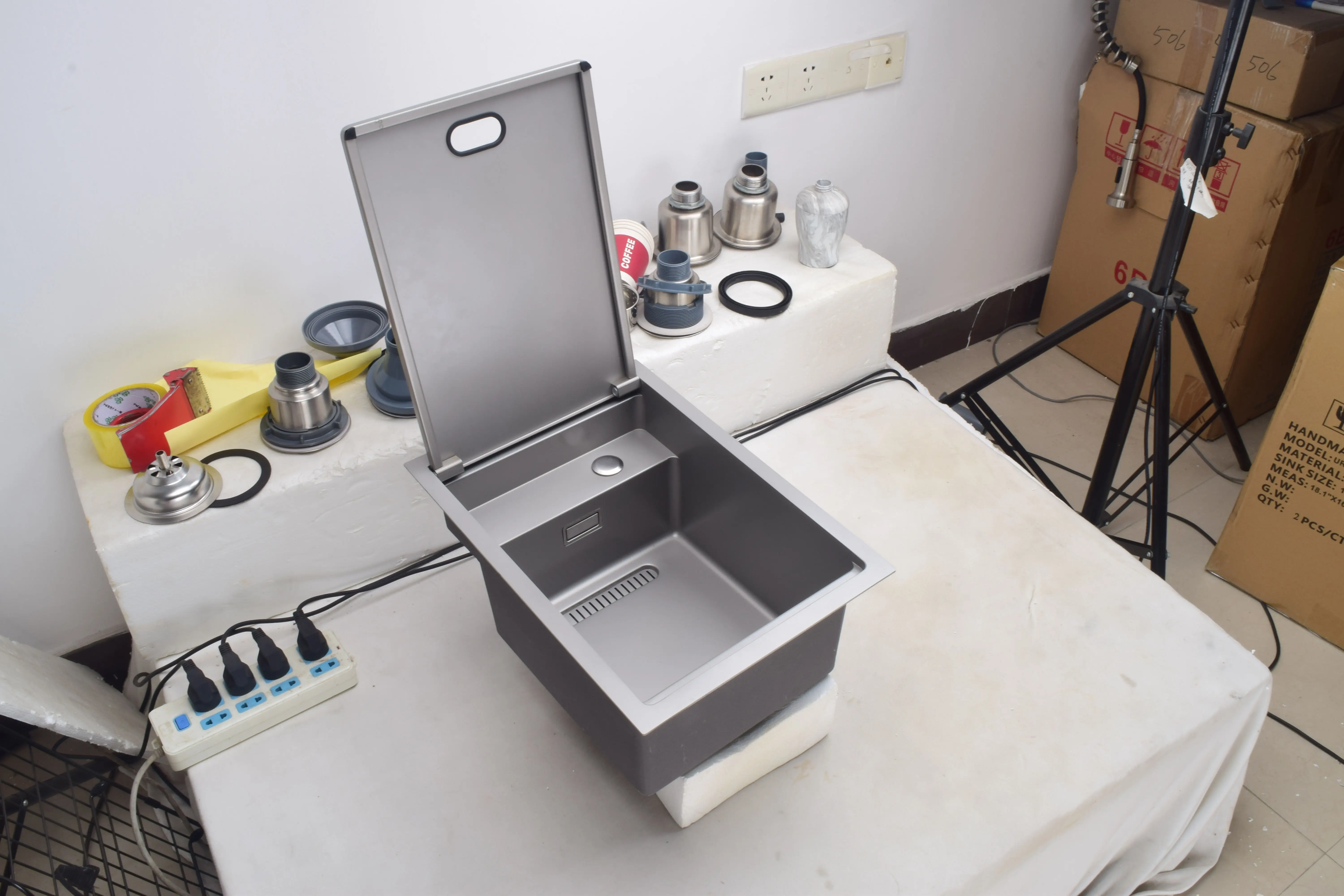 Factory Customize Rv Sink 16g Kitchen Undermount 304 Stainless Steel Hidden Sink with Cover Folding Factory Customize Rv Sink 16
