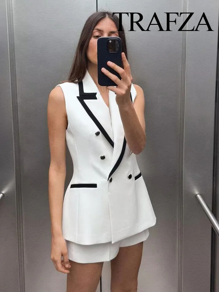 

TRAFZA Women Fashion Turn-down Collar Sleeveless Double-breasted Pocket Decorate Waistcoat+Contrast Trim Side Zipper Shorts Set