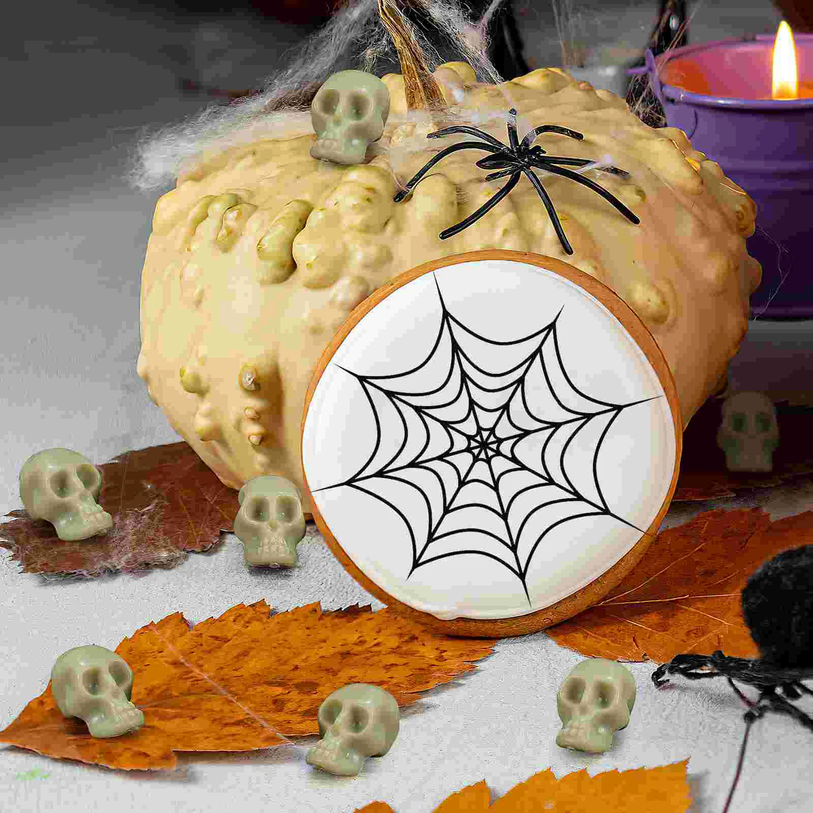 Mini têtes de crâne en plastique, 50 pièces, accessoires décoratifs d'halloween, cadeaux de farces, modèle artisanal pour enfant, affichage de la maison