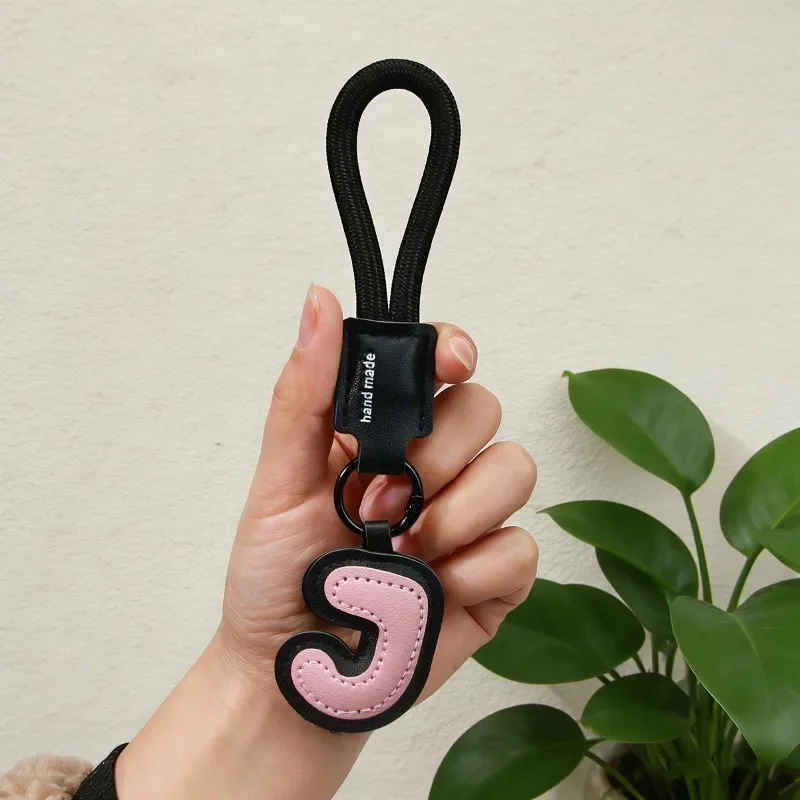 I-P Alphabet Car Keychain Set - 8 Letters Cute Leather Keyring Creative Bag & Car Key Accessory Couple's Gift Backpack Charm