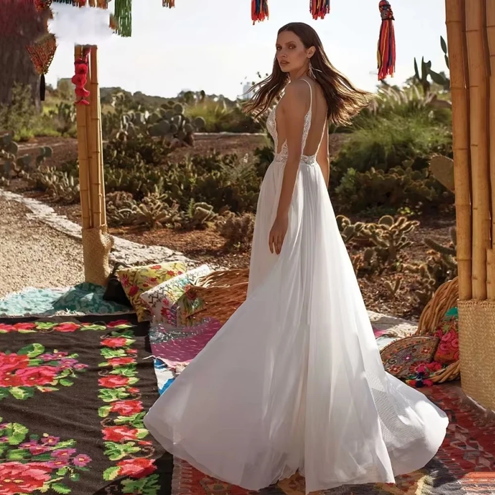 Customized Graceful High Split Wedding Dress For  Woman Chiffon Spaghetti Straps Beach Sweep Train V-Neck Robe Bridal Gown