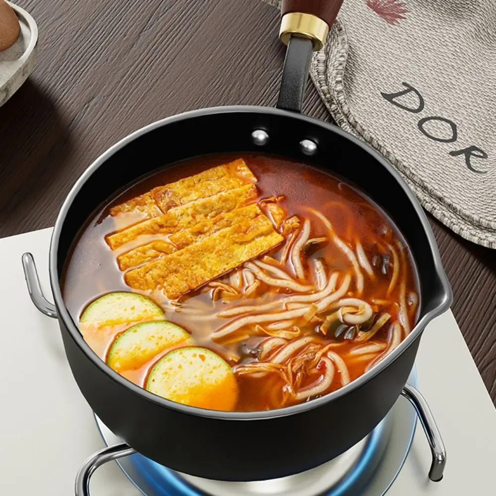 Universal Cast Iron Oil Splashing Pot Wooden Handle Uncoated Omelette Pan Mini Thickened Milk Pot Stove - view 4