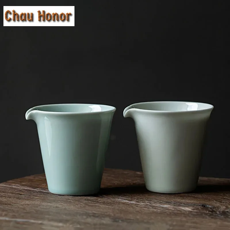 200ml White Porcelain Tea Pitcher Lake Blue Glaze Fair Cup Ceramic Tea Dispenser Chahai Household Celadon Kung Fu Tea Ceremony