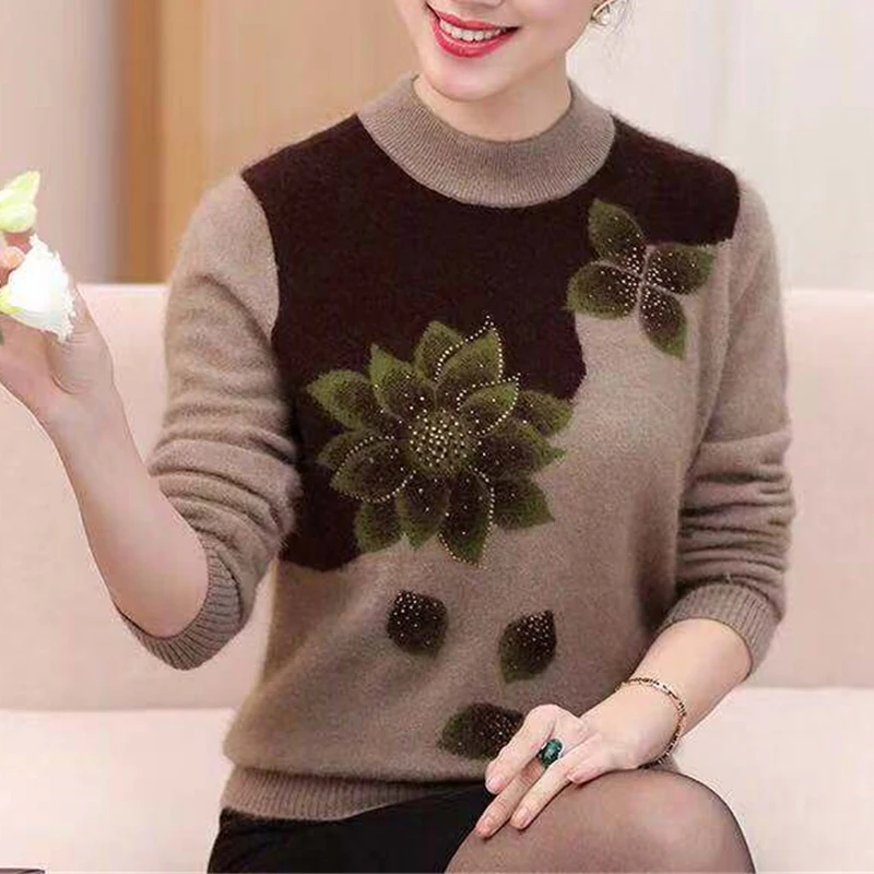 Autumn Winter Women Vintage Flower Rhinestone Elegant Plush Knitted Sweaters Fashion O Neck Long Sleeve Tops Thick Warm Jumpers