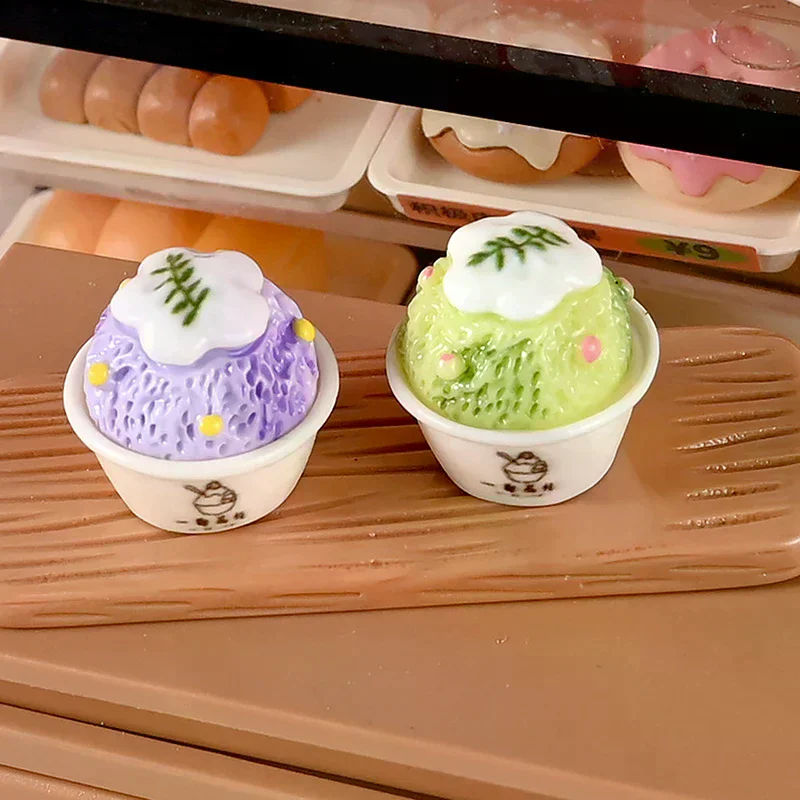 ชุดของเล่นอาหารจิ๋วสำหรับบ้านตุ๊กตา 6 ชิ้น น่ารัก รูปแบบแยม ไอศกรีมโคน ของตกแต่งบ้าน ของเล่นเสริมสร้างจินตนาการสำหรับเด็ก