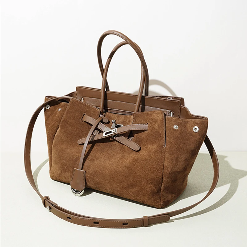 2025 ربيع وصيف جديد جلد الغزال حقيبة يد محمولة فريدة من نوعها واسعة الكتف حقيبة كروسبودي المرأة التنقل حقيبة يد متعددة الاستخدامات