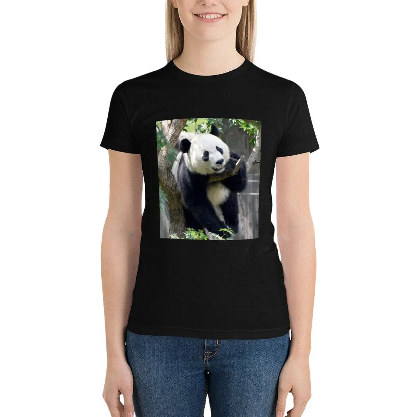 

Giant Panda Bei Bei at the National Zoo T-Shirt tees graphics t shirts for Women loose fit