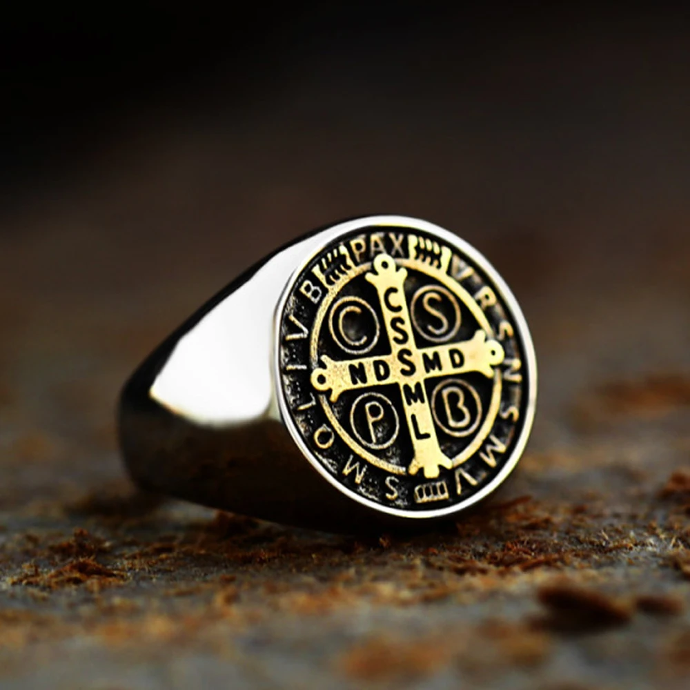 

Vintage Stainless Steel Cross Ring Men Gold Black Cross Christian St. Benedict CSPB Jesus Rings Jewelry Creative Gift Wholesale