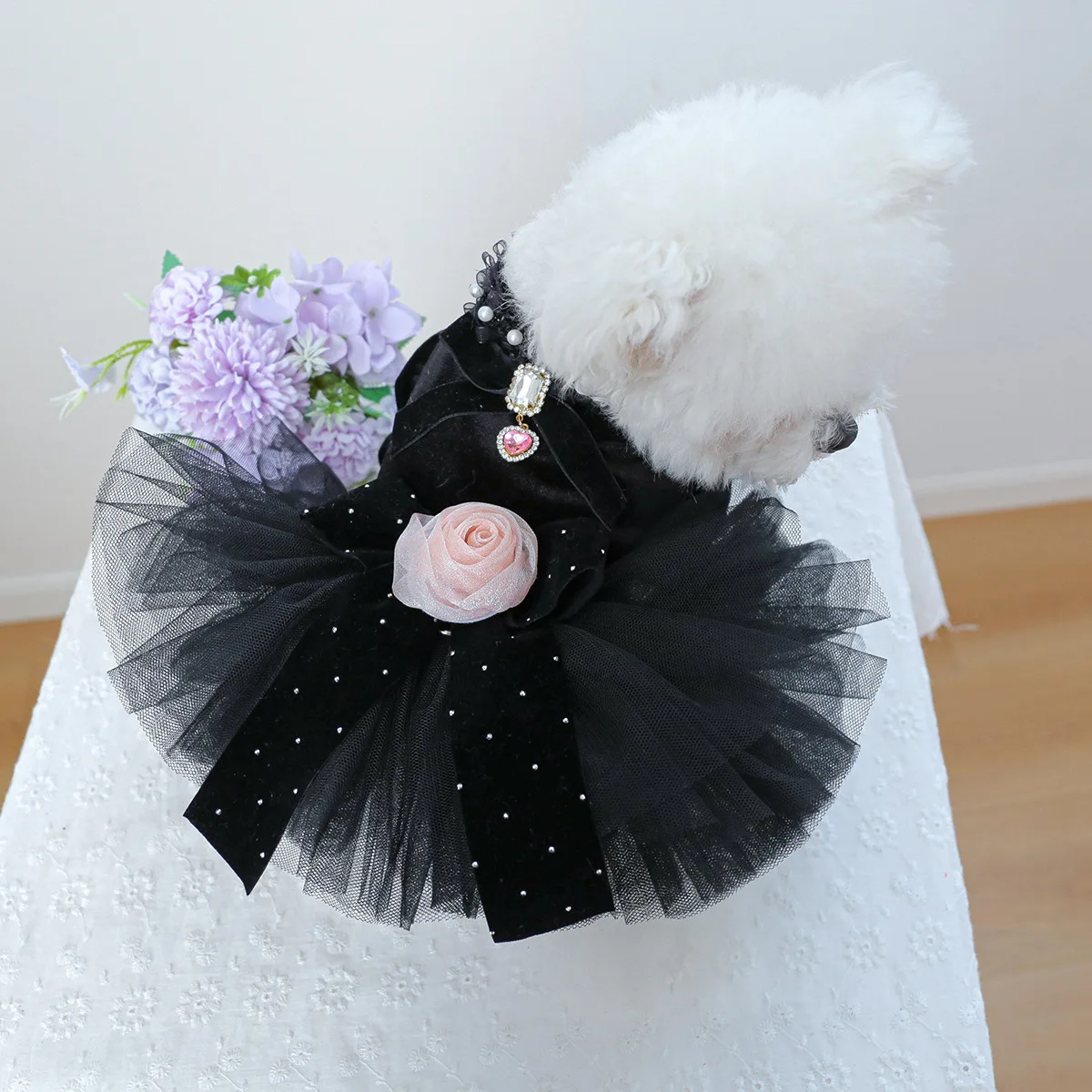 Pet Autumn/winter Mesh Patchwork Coat, Puppy/cat Fluffy Skirt, Autumn/winter New Rose Wedding Dress Puppy Clothes Christmas