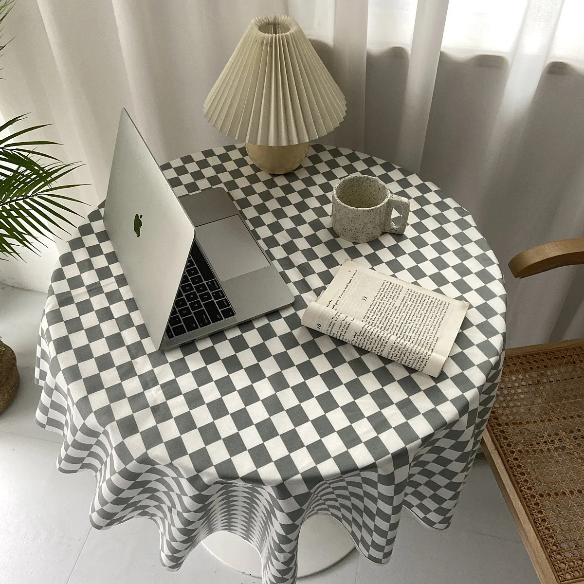 

P0186Black and White Chessboard Pattern Tablecloth Instagram Same Style Picnic Cloth Dormitory Showdown