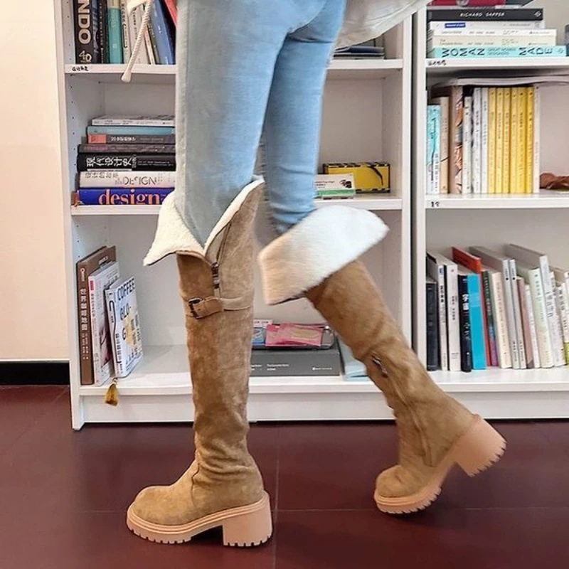 أحذية الثلوج الشتوية النسائية الجديدة لعام 2025 فوق الركبة مبطنة بالصوف من فرو الضأن قابلة للتحويل في اتجاهين أحذية التخسيس العتيقة ذات النعل السميك #2