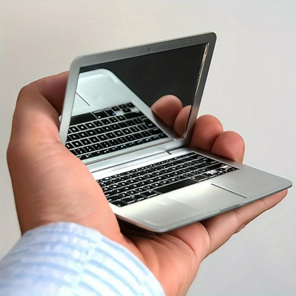 Portable Foldable Mirror for Laptop, Mini Pocket Travel Mirror, Compact Grooming Accessory, Durable Plastic No Battery