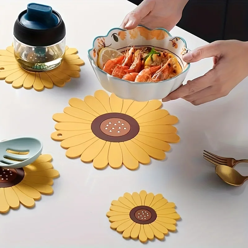 

Cute Sunflower Insulation Pad for Kitchen and Dining Room High Temperature Resistant Cup Pad To Prevent Scalding Dining Table