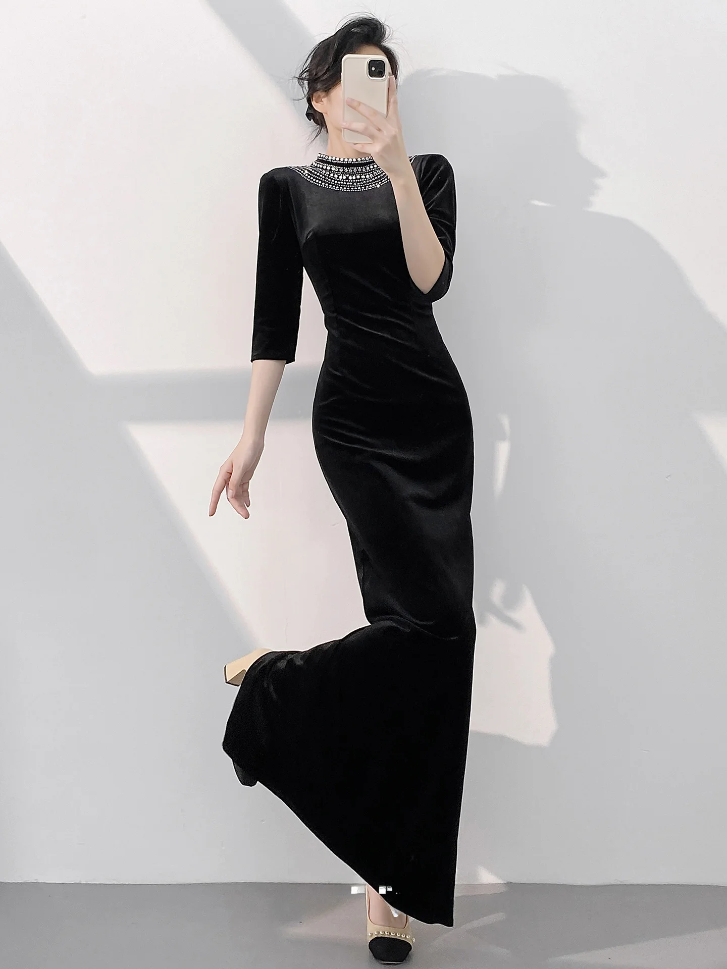 

Ele Velvet Evening Gown Women's 2025 New Sle Bal Fi Tail Skirt Bla Silk Velvet Heavy Embroidery Cany Annual...