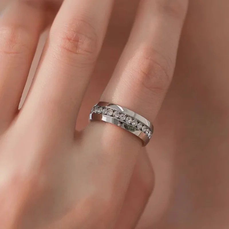 

Stainless Steel Crystal Rings For Women Fashion Full Rhinestone Titanium Steel Bride Ring Trendy Wedding Party Jewelry Gift