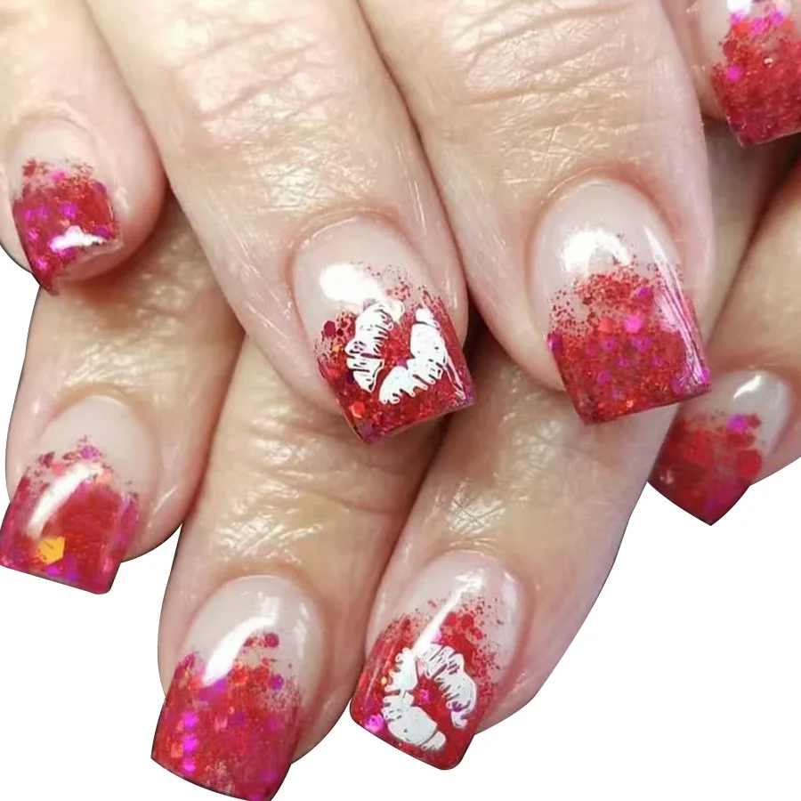 2025 unhas falsas vermelhas com gnome floco de neve impresso curto quadrado imprensa em unhas lantejoulas brilhantes encantos manicure para mulheres meninas