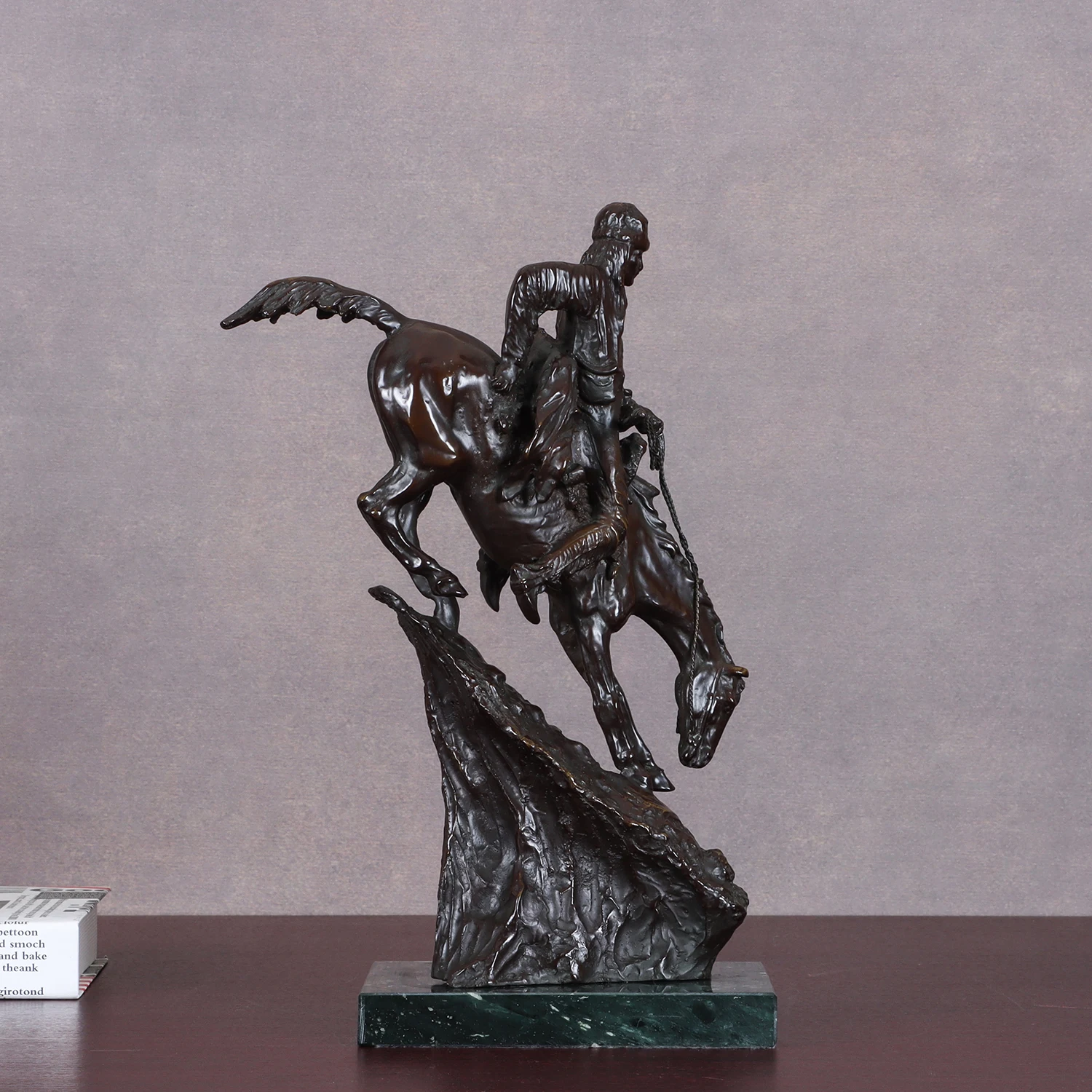 Bronze Mountain Man Statue by Frederic Remington Famous Sculpture Replica Handmade Home Office Decoration Collection 31CM