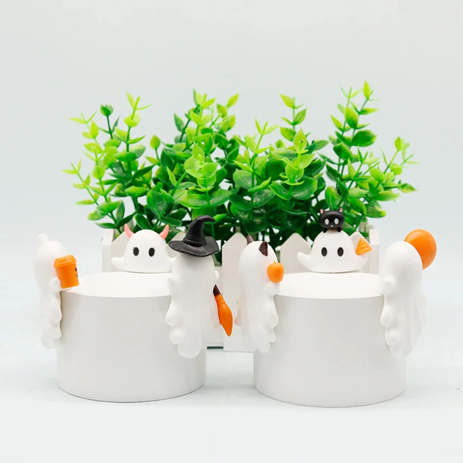 Halloween Ghost Blind Box Small Figurines for Phone Buddy Smart phone Halloween Mini Model Doll Peel-and-stick Ornament Gift